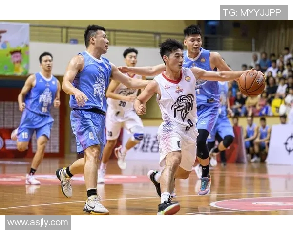 广州篮球队快攻战术解析与实战应用全景剖析